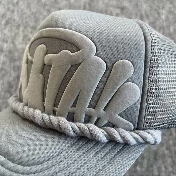 Syna wrld hat - Picture 2 of 5